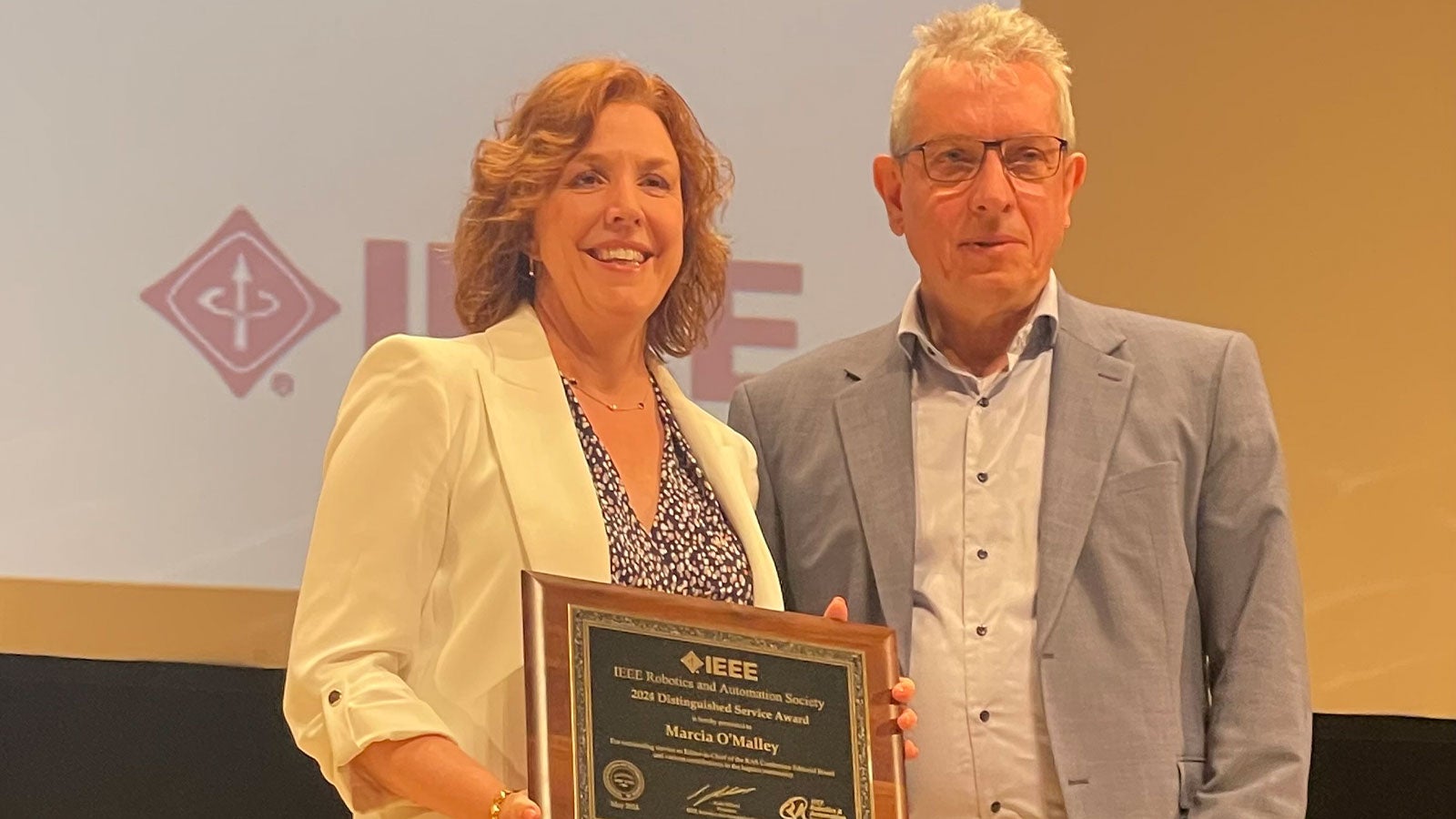 Marcia O'Malley receives IEEE award