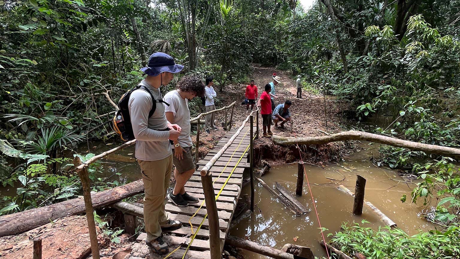 Existing bridge in Prado