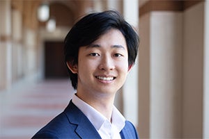 Yifan Xu